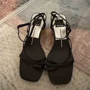 Dolce Vita Elegant Black Sandals